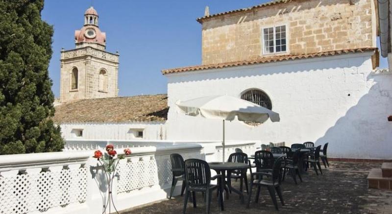 Hostel Grupoandria El Claustre De Ciutadella - Hospederia Exterior foto
